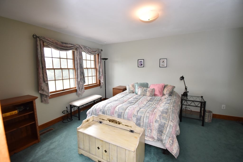 51 Coleman Road Photo 20
