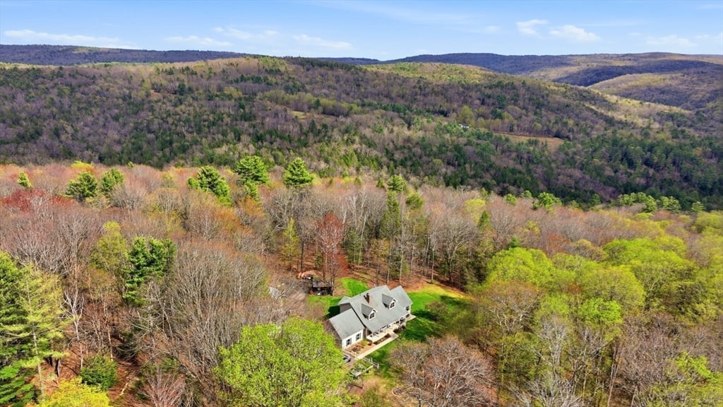 254 Bryant Photo 2