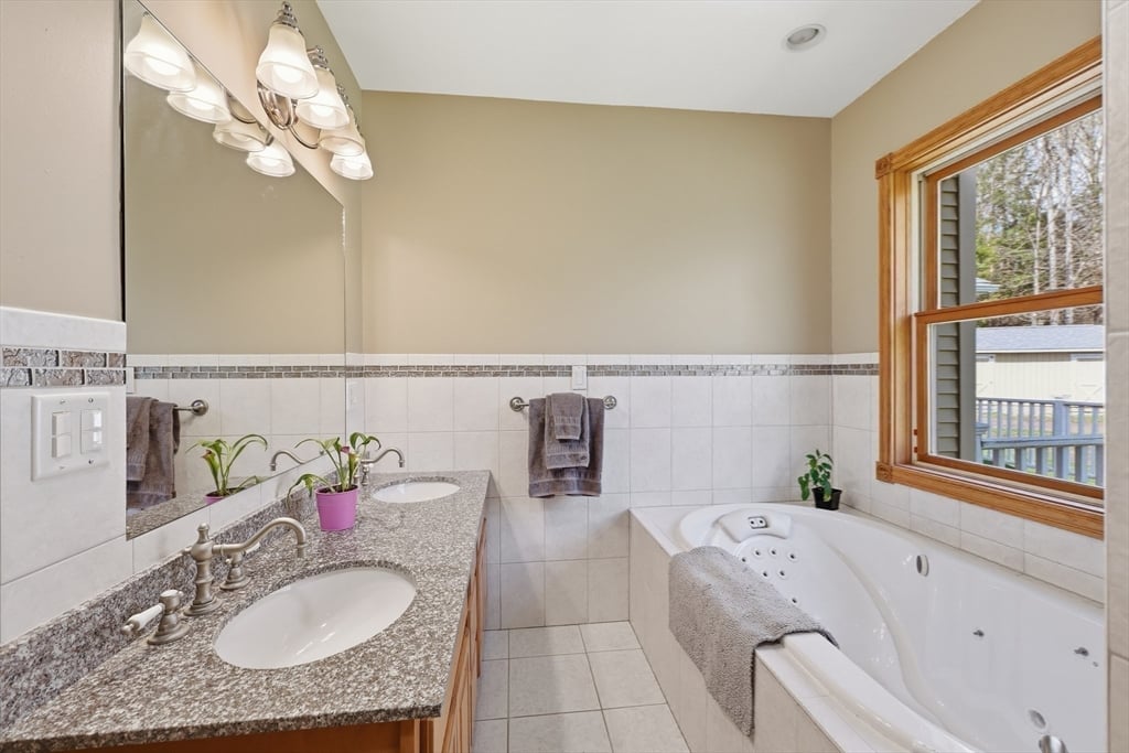 254 Bryant Photo 12