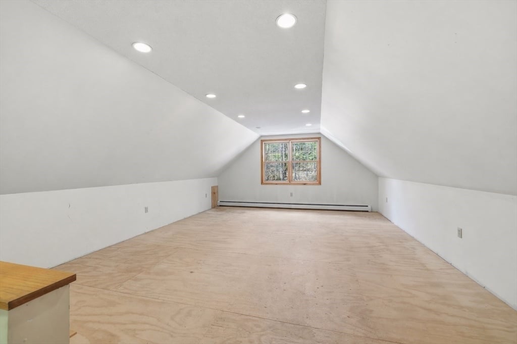 254 Bryant Photo 23