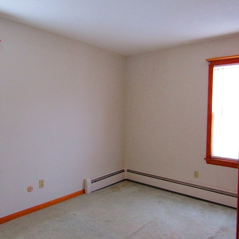 71 Chestnut Street Photo 18