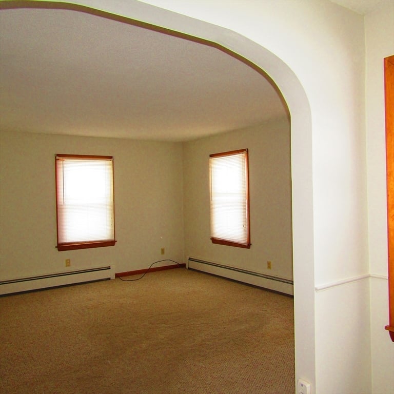 71 Chestnut Street Photo 15