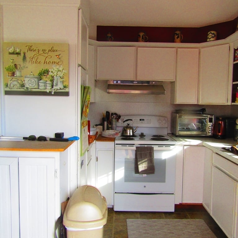 71 Chestnut Street Photo 10