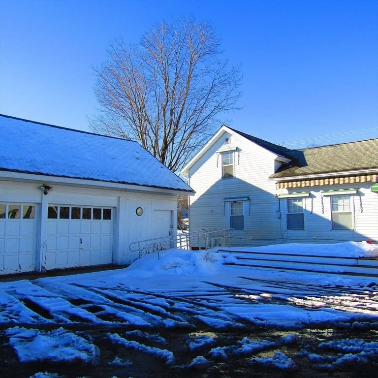 71 Chestnut Street Photo 5