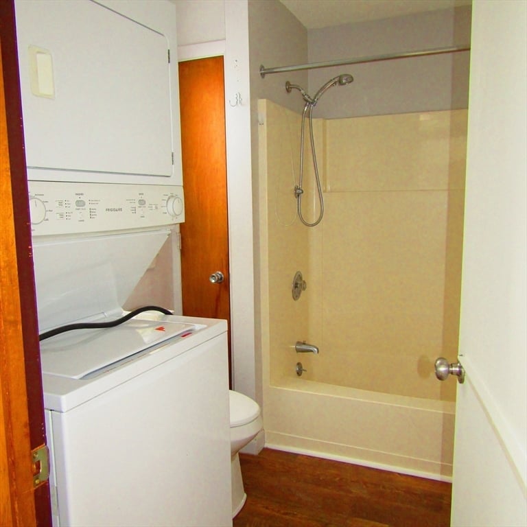 71 Chestnut Street Photo 19