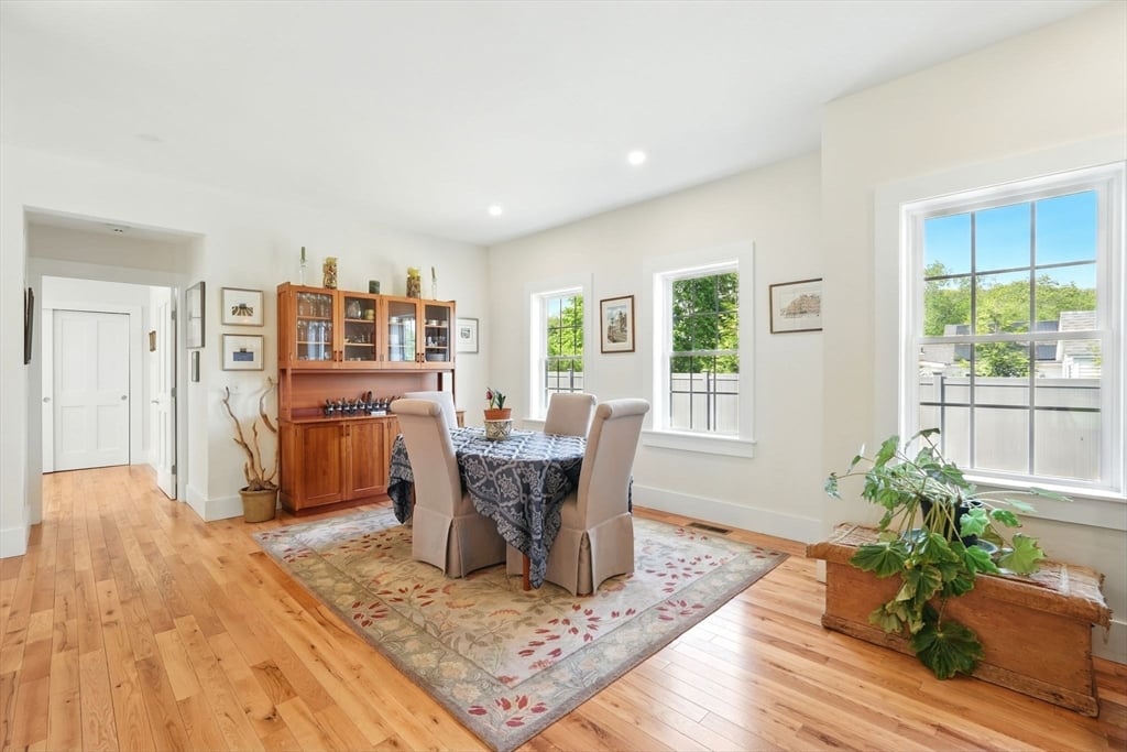 13-15 Vista Ter Photo 15