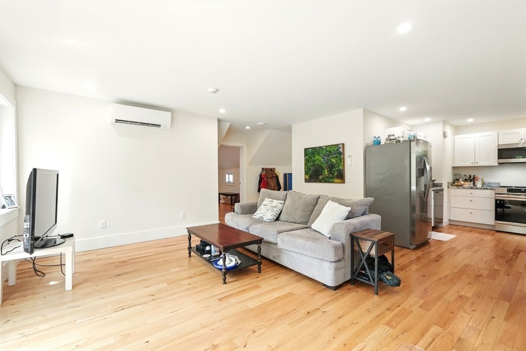 13-15 Vista Ter Photo 32