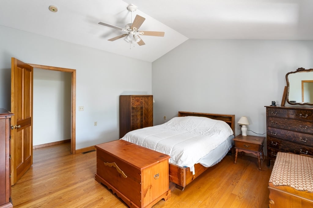 21 Old County Road Photo 26