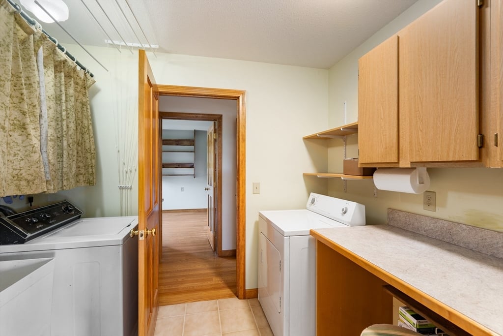 21 Old County Road Photo 20