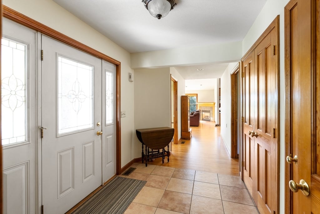 21 Old County Road Photo 4