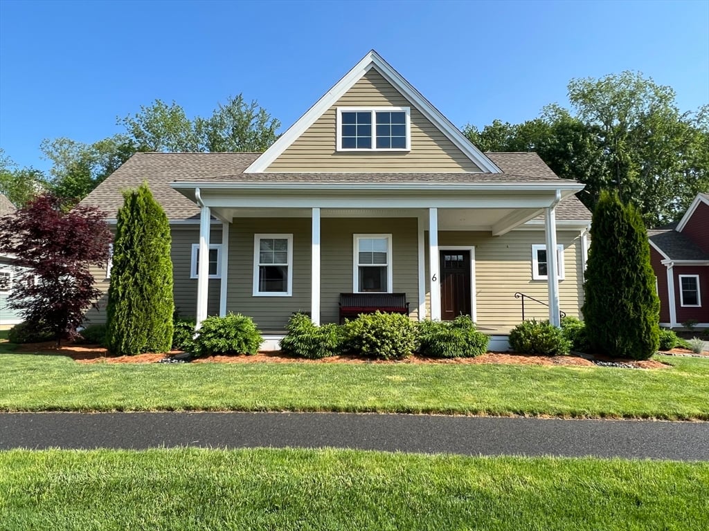 6 East Commons Drive #6 Photo 2