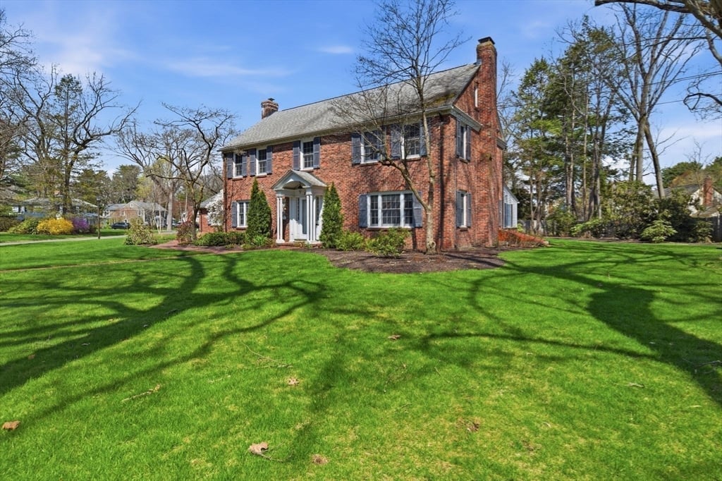 324 Farmington Road Photo 42