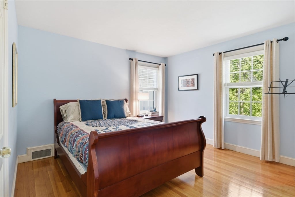 324 Farmington Road Photo 29