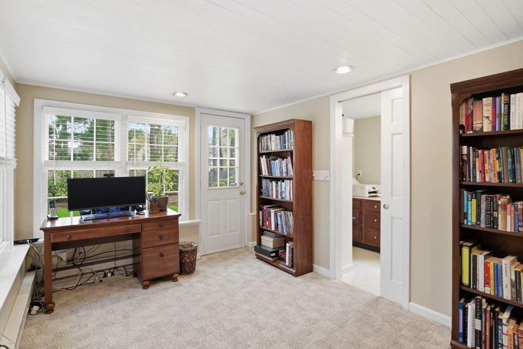 324 Farmington Road Photo 8