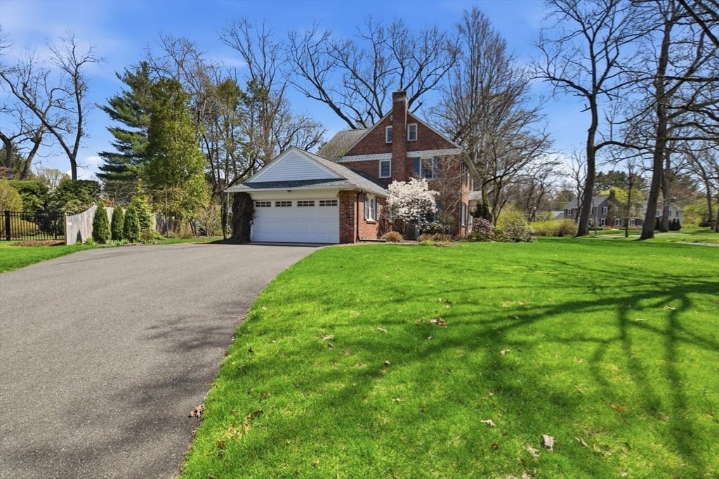 324 Farmington Road Photo 39