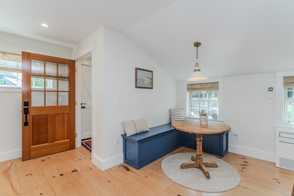 14 Sugarloaf St Photo 7