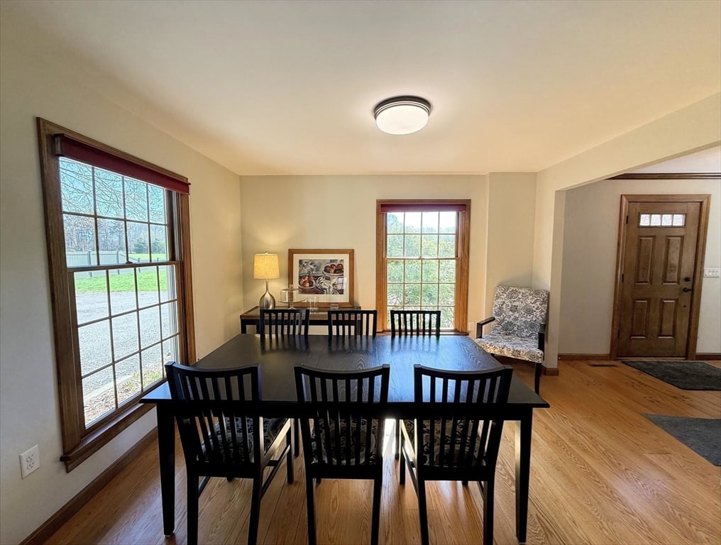 34 Gore Avenue Photo 8