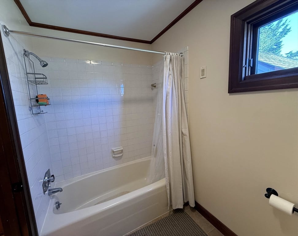 34 Gore Avenue Photo 21
