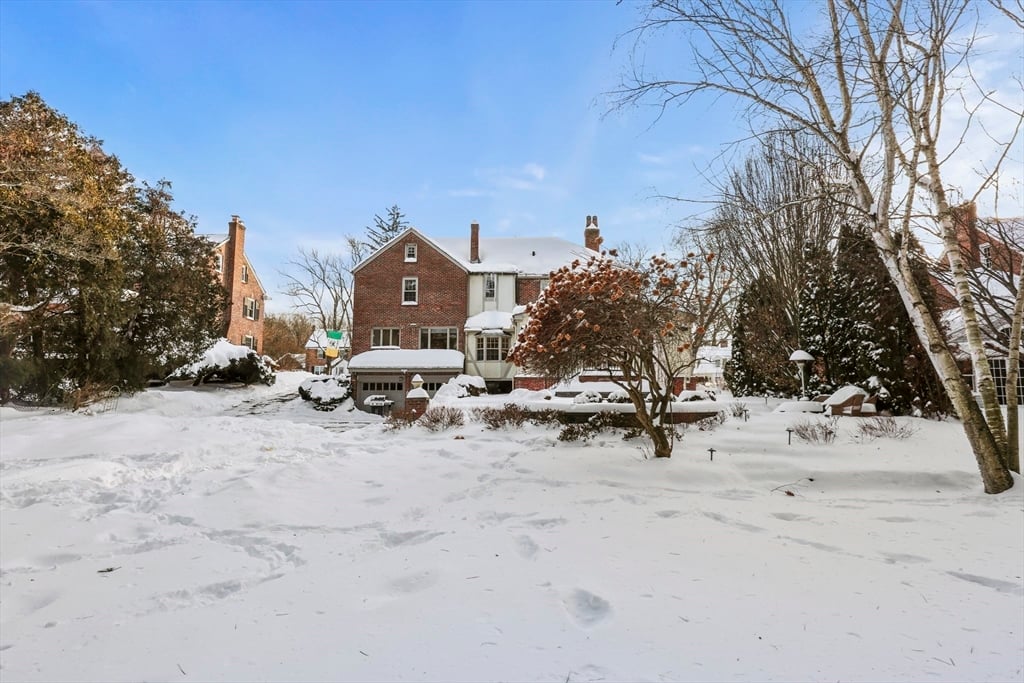 58 Englewood Road Photo 35