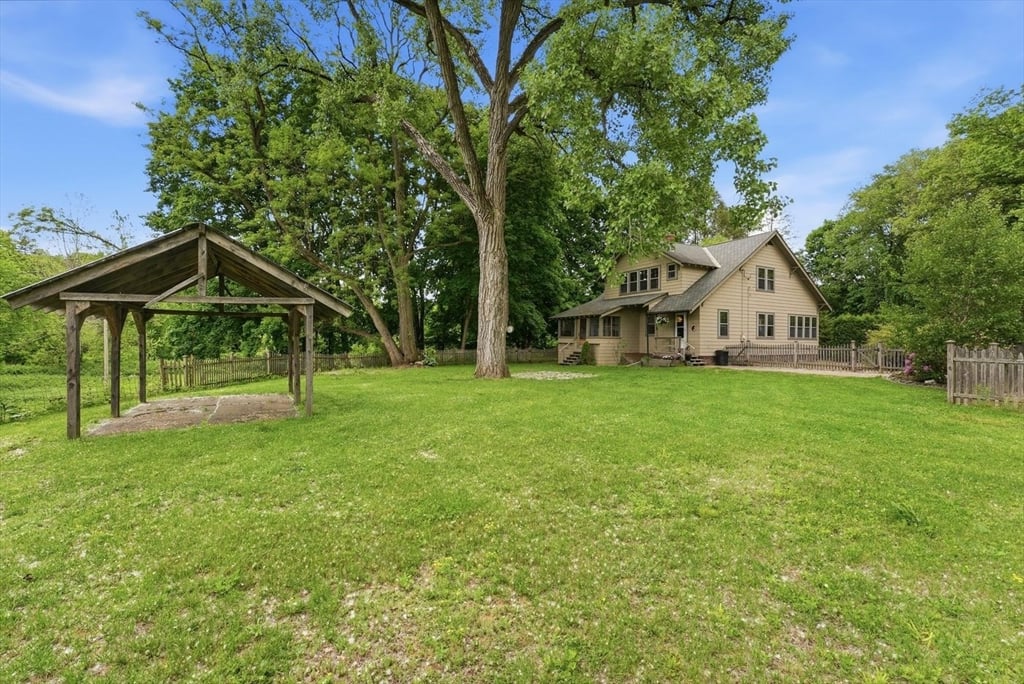 22 Conway Drive Photo 26