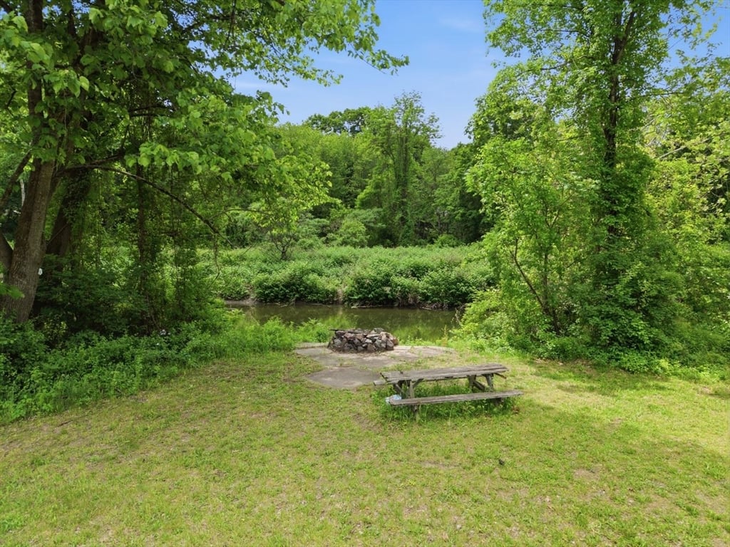 22 Conway Drive Photo 27