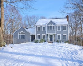 7 Ascot Lane