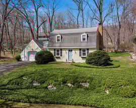 11 Carriage Lane