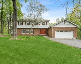 8 E Salem Road