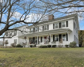 10 Goodell Rd