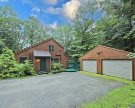 11 Stonebridge Way