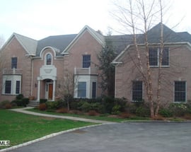 218 South Lake Drive
