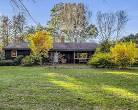 39 Sawmill Plain Road