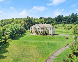 28 Turkey Hill Road