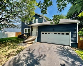 1790 Stratfield Road