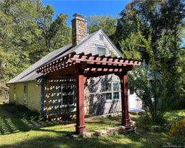 93 Sleepy Hollow Road