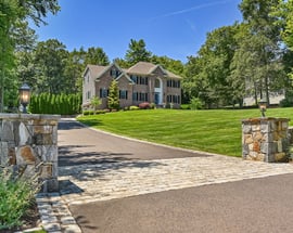 39 Winthrop Woods Road