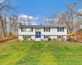 39 Cold Spring Circle