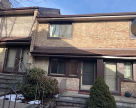 2437 Bedford Street #C19