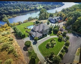 22 Nature Lane