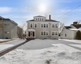 781 Farmington Avenue