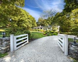 1001 Hulls Farm Road