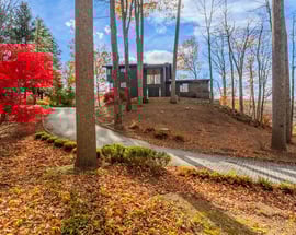 7 Craigmoor Road South