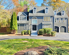 93 Putting Green Road North