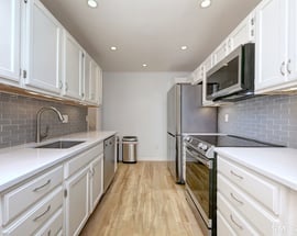 105 Harbor Drive #APT 107