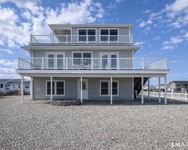 449 Seaside Avenue