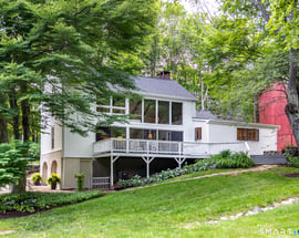 98 Carmel Hill Road North