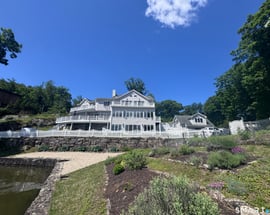 1 Oak Drive
