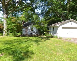16 Oak Street