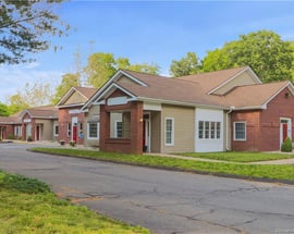 85 River Road