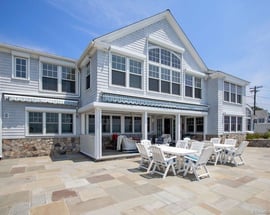 16 Middle Beach Road